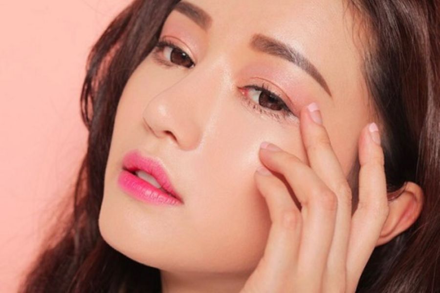 Khái niệm chân mày phong thủy