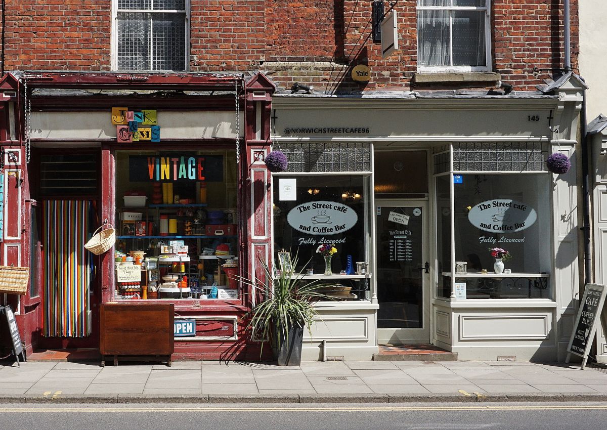 kinh-nghiem-thue-mat-bang-kinh-doanh-cua-hang-ban-le-3