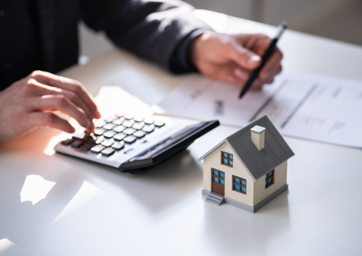 Cach-tinh-thue-mua-ban=nha-dat-2025-2