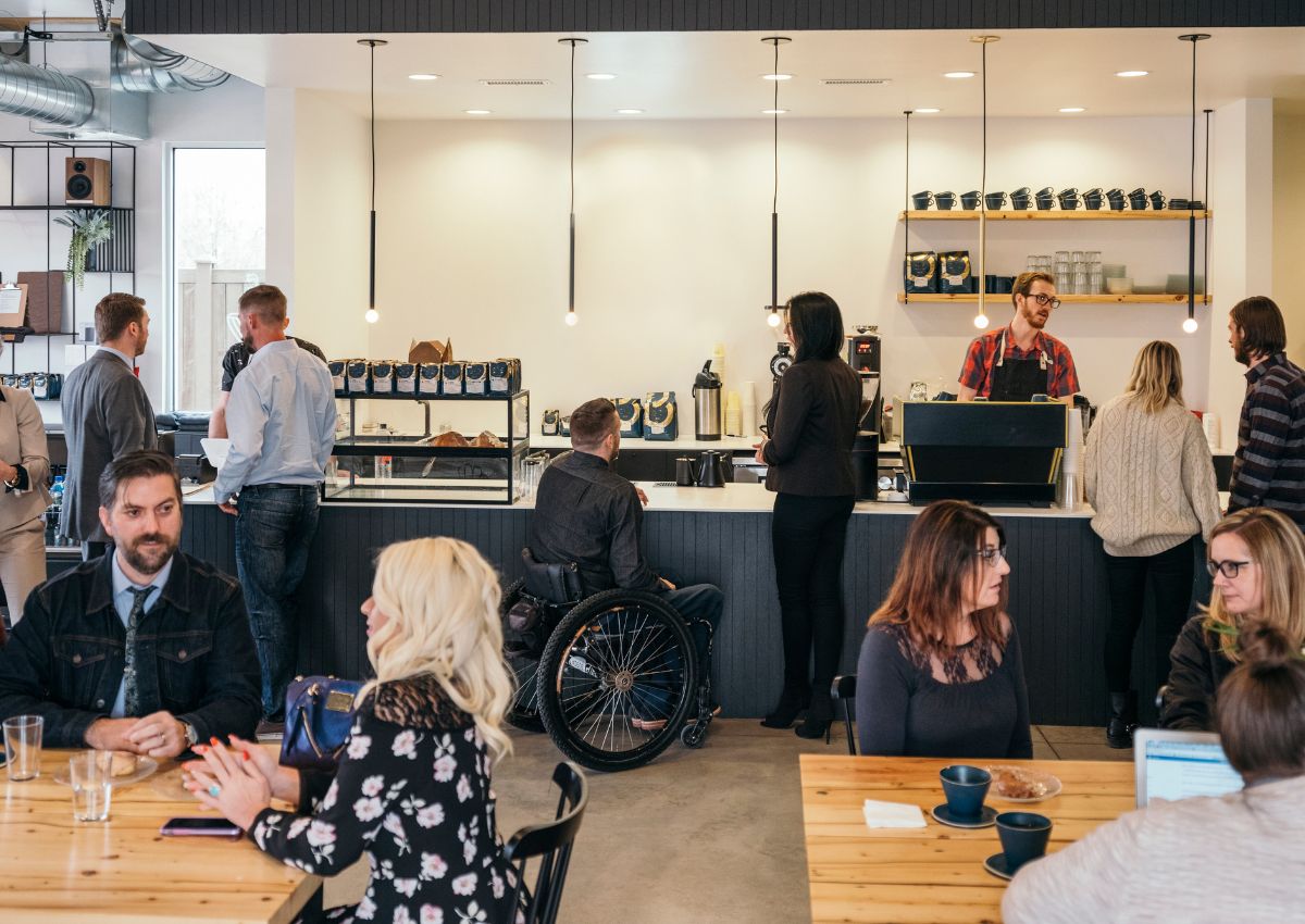 Top-5-quan-ca-phe-thich-hop-cho-dan-van-phong-quan-1-2