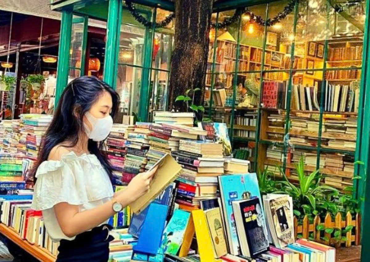 4-Con-duong-sach-o-TPHCM-3