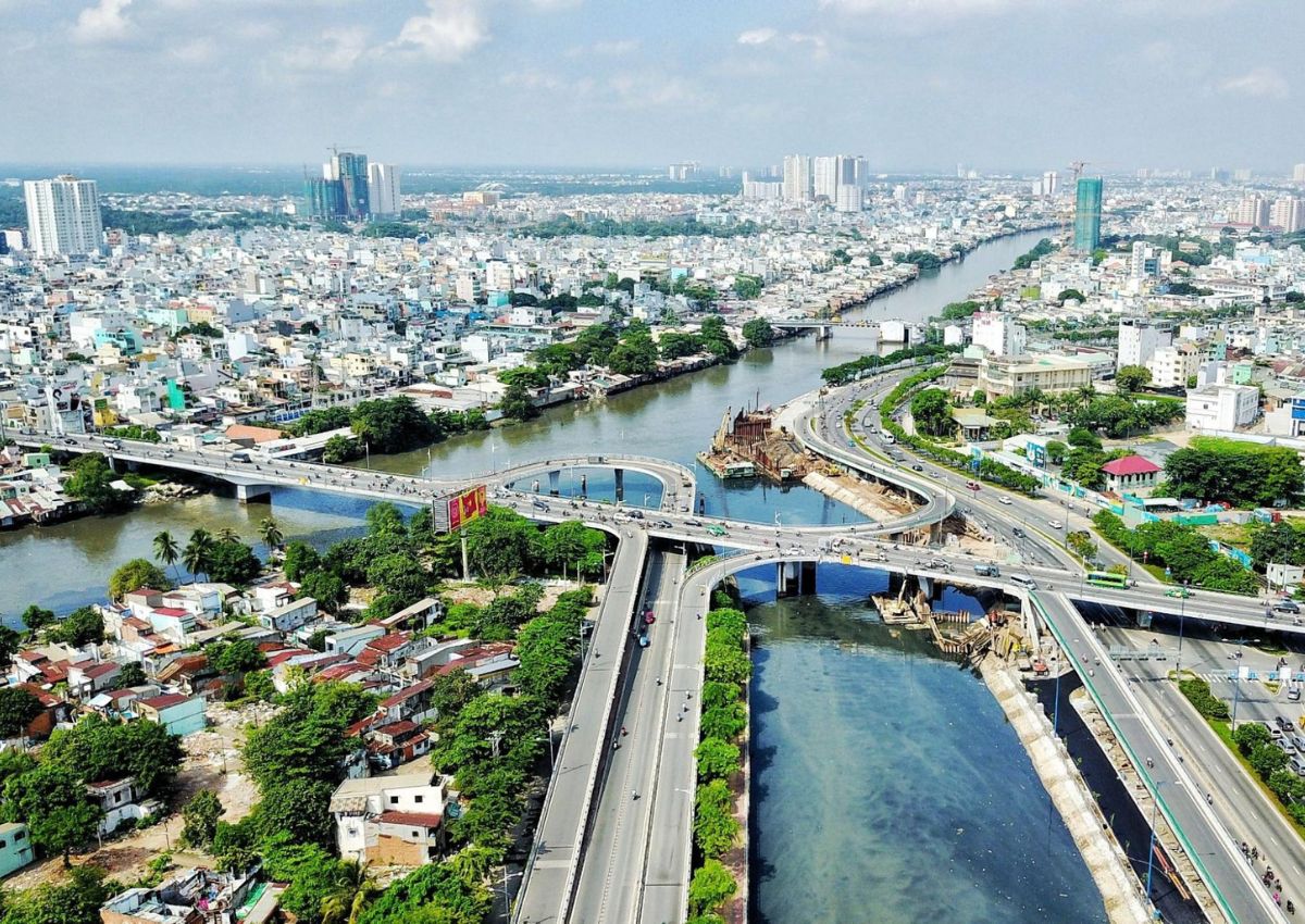 Danh-sach-cac-cung-duong-noi-bat-o-quan-4-2