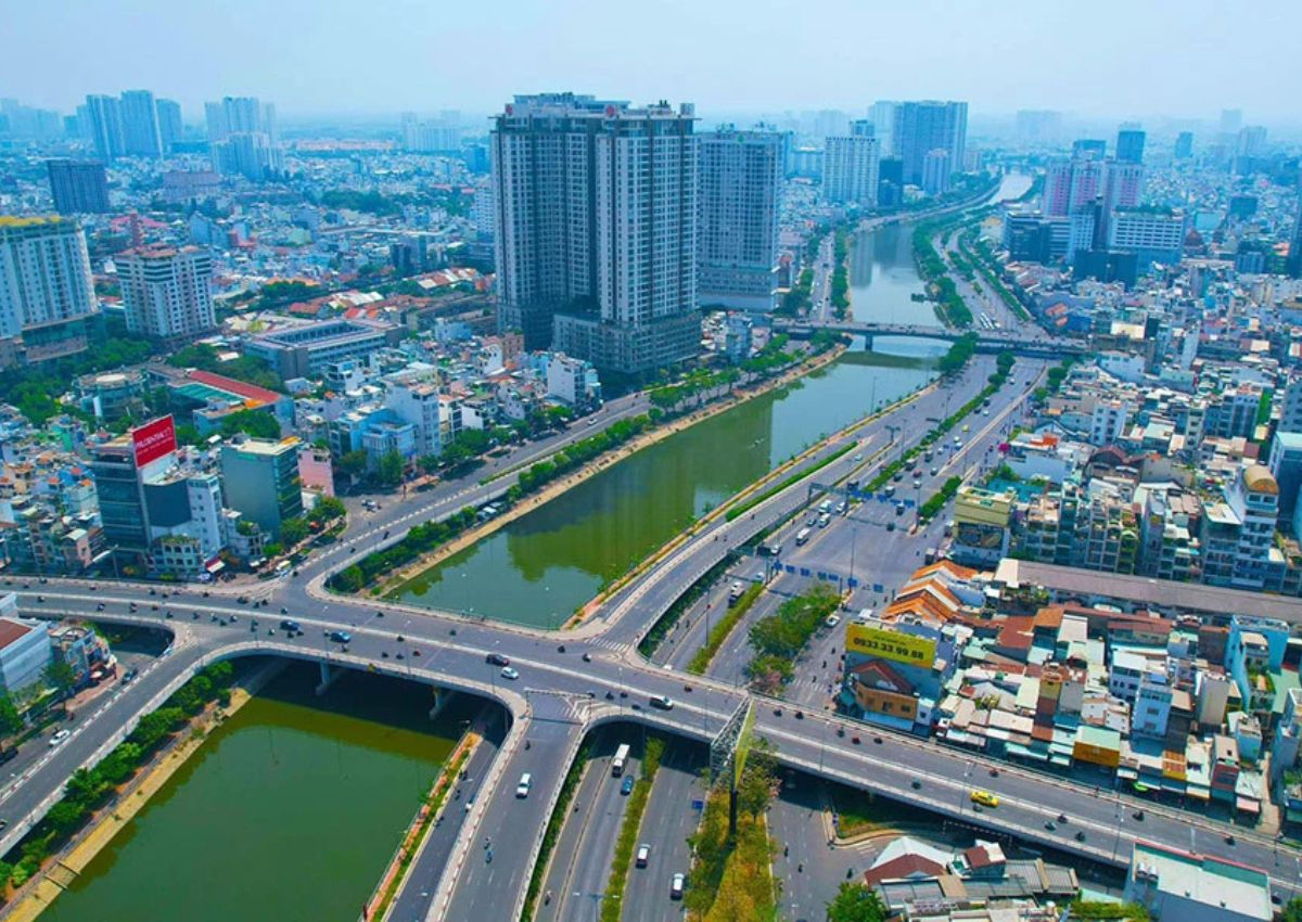 Danh-sach-cac-cung-duong-noi-bat-o-quan-4-3