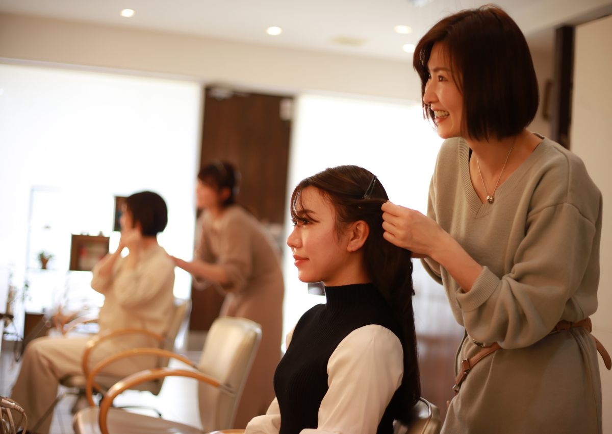 Mo-tiem-toc-co-dang-ky-giay-phep-kinh-doanh-khong-3