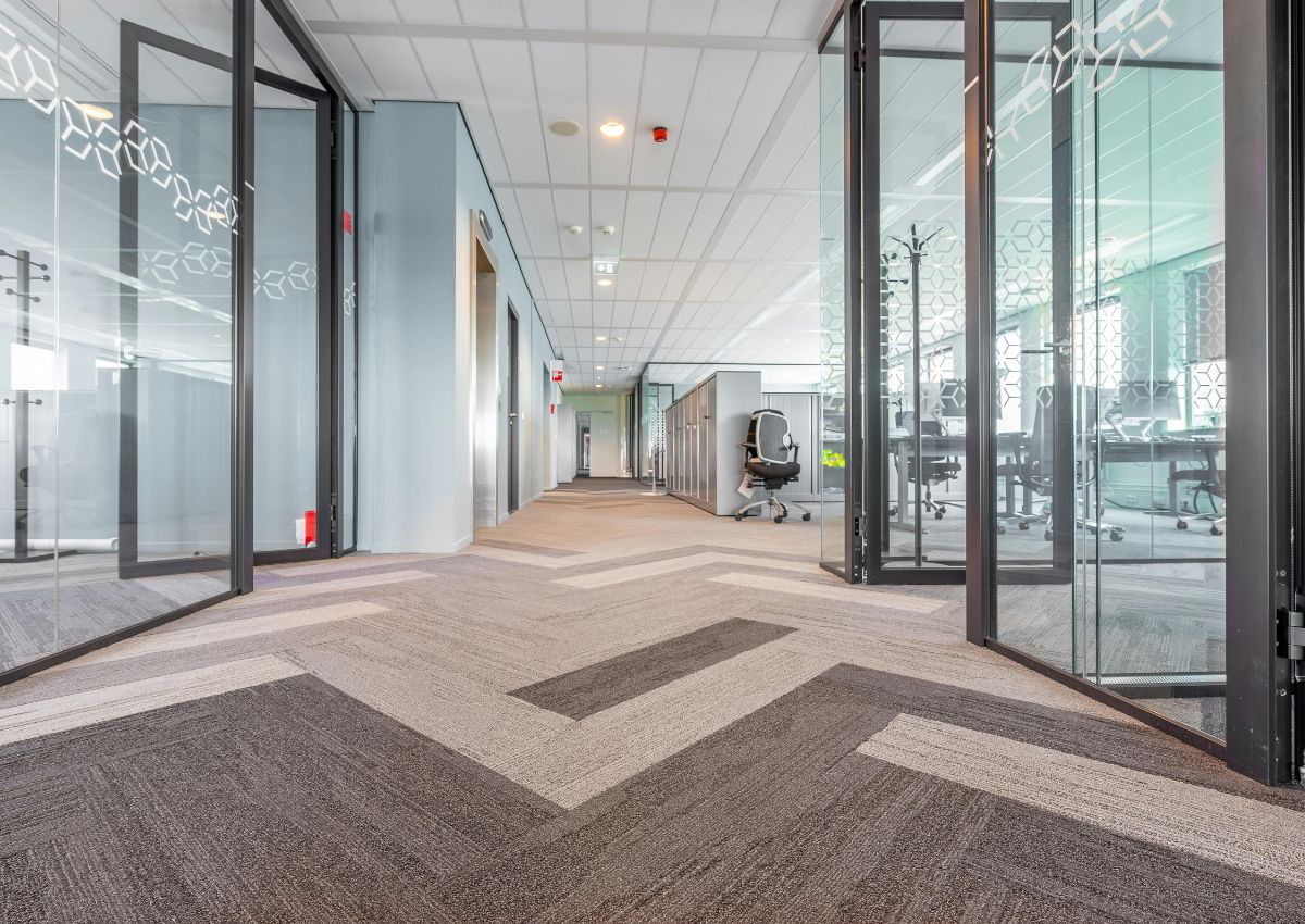 5-Y-tuong-thiet-ke-van-phong-quan-1-1