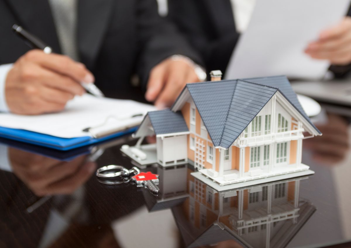 Cong-ty-moi-gioi-bat-dong-san-tphcm-4