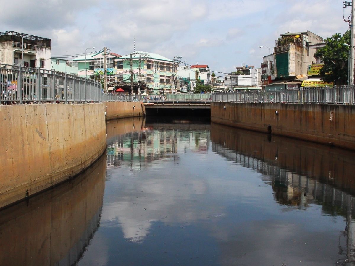 Nhung-ten-duong-la-o-tphcm-2