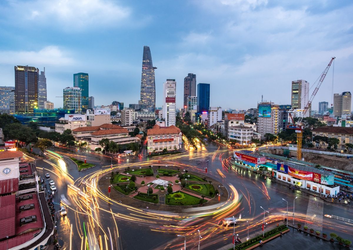 Con-duong-co-ten-2-chu-o-tphcm-1