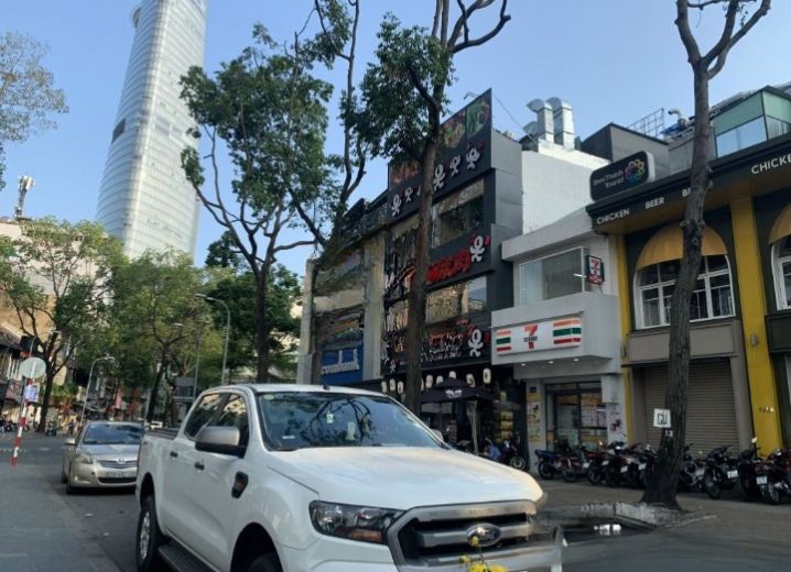 Cho Thuê Mặt Bằng Góc 2MT 125 Hồ Tùng Mậu Phường Bến Nghé Quận 1