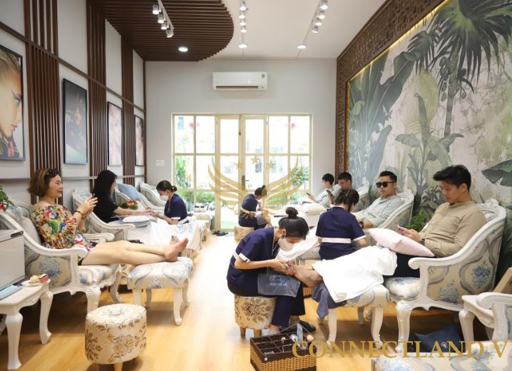 Cho Thuê Mặt Bằng 15 Lê Thị Riêng Phường Phạm Ngũ Lão Quận 1