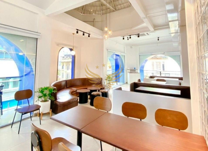 Cho Thuê Mặt Bằng Góc 2MT 176 Ký Con Phường Nguyễn Thái Bình Quận 1