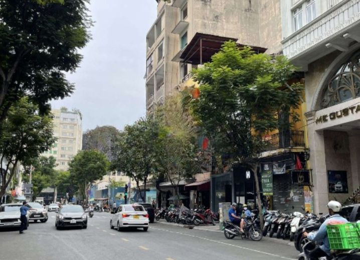 Cho Thuê Mặt Bằng Mặt Tiền 23 đường Đông Du Phường Bến Nghé Quận 1