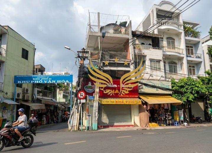 Cho Thuê Mặt Bằng 334 Huỳnh Văn Bánh Phường 10 Quận Phú Nhuận