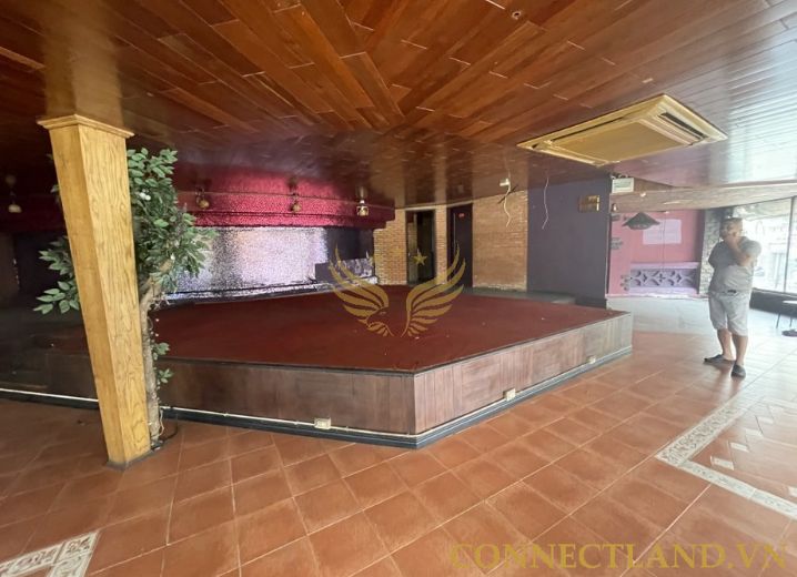 Cho Thuê Mặt Bằng Góc 2 Mặt Tiền 118 Bùi Thị Xuân Phường Bến Thành Quận 1