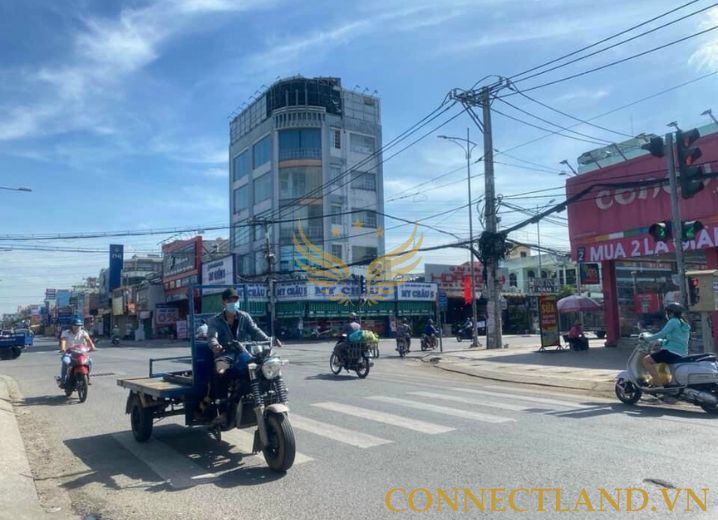 Cho Thuê Tòa nhà 917-917A Nguyễn Ảnh Thủ Phường An Phú Đông Quận 12