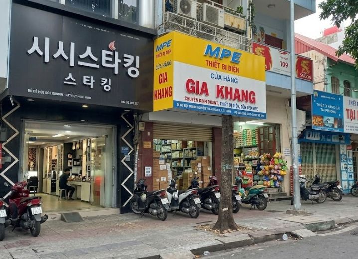 Cho Thuê Mặt Bằng 107 Ký Con Phường Nguyễn Thái Bình Quận 1