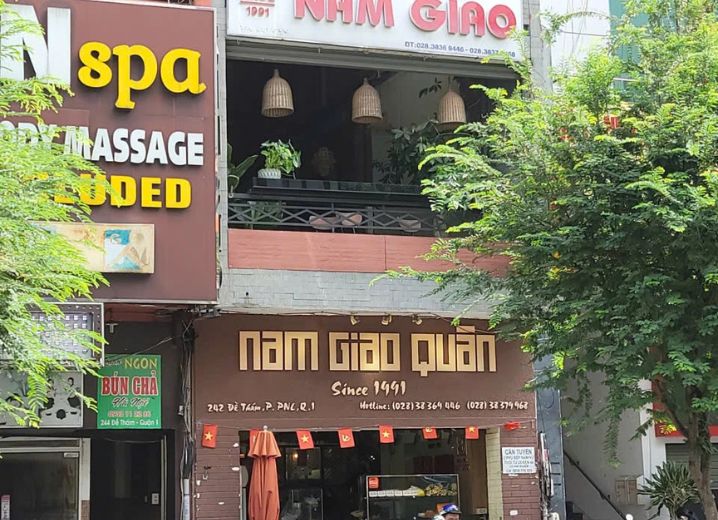 Cho Thuê Mặt Bằng Mặt Tiền 242 Đề Thám Phường Phạm Ngũ Lão Quận 1