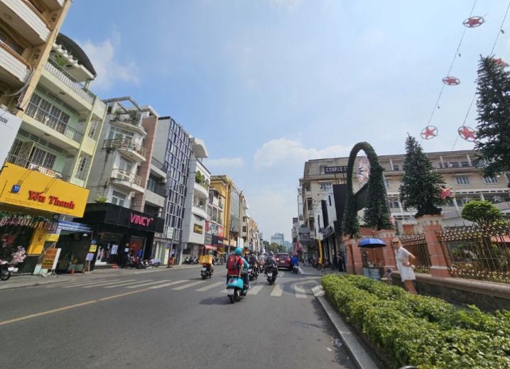 Cho Thuê Mặt Bằng Mặt Tiền 258 Hai Bà Trưng Phường Tân Định Quận 1