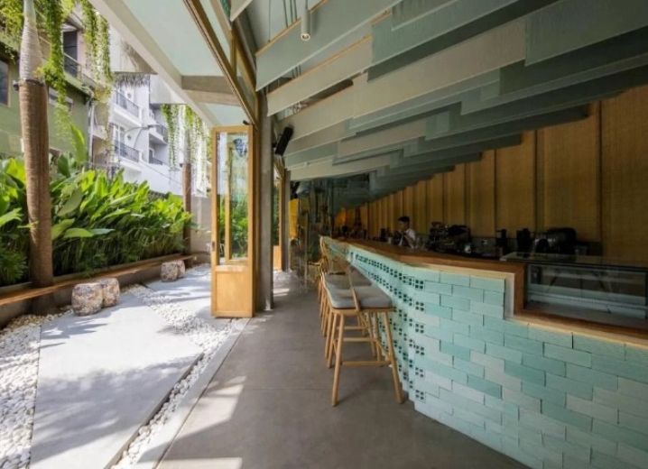 Cho Thuê Mặt Bằng Góc 2MT 270-272 Hai Bà Trưng Phường Tân Định Quận 1