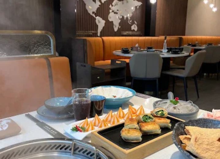 Cho Thuê Mặt Bằng 329 Trần Hưng Đạo Phường Cô Giang Quận 1