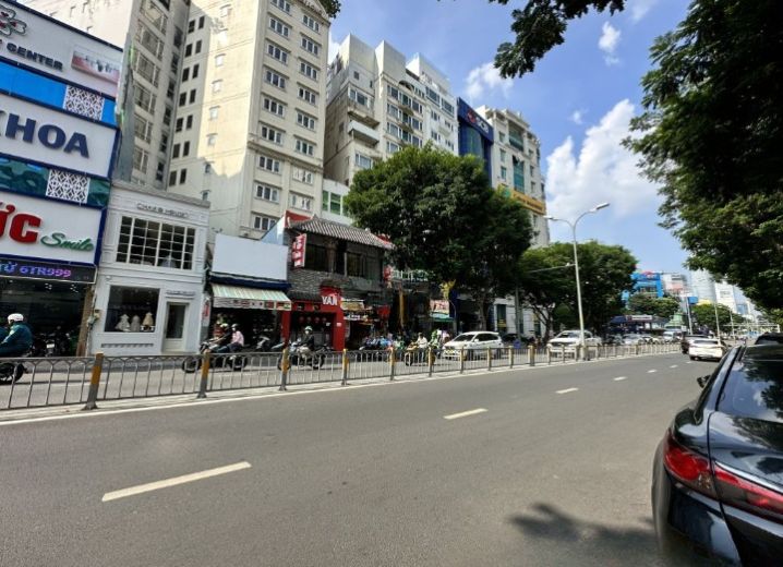 Cho Thuê Mặt Bằng 74-76 Phạm Hồng Thái Phường Bến Thành Quận 1