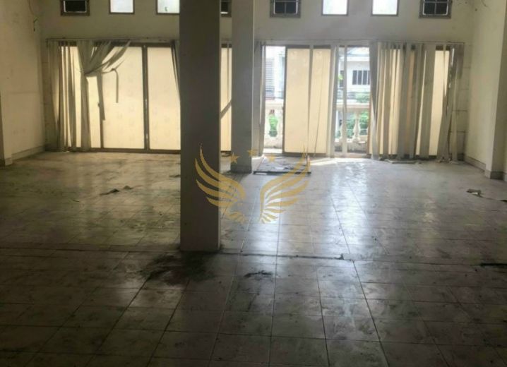 Cho Thuê Tòa Nhà 109-111 Bàu Cát Phường 13 Quận Tân Bình