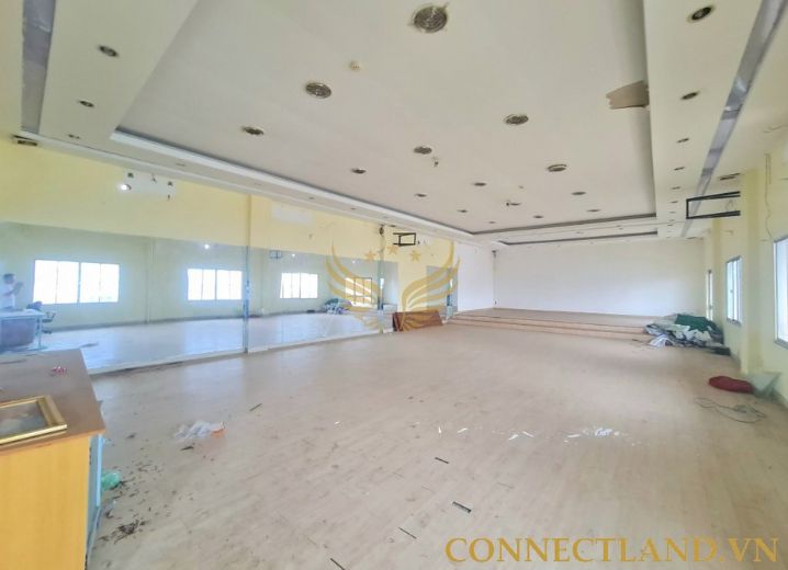 Cho Thuê Tòa Nhà 342Bis Nguyễn Trọng Tuyển Phường 2 Quận Tân Bình