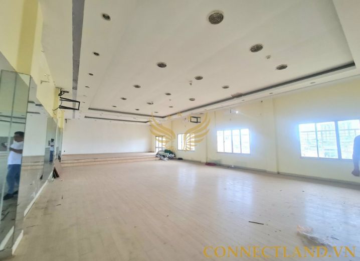 Cho Thuê Tòa Nhà 342Bis Nguyễn Trọng Tuyển Phường 2 Quận Tân Bình