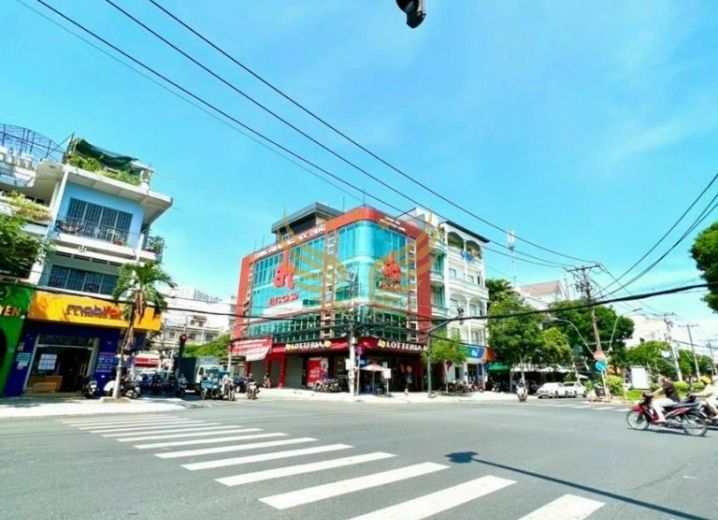 Cho Thuê Tòa Nhà 70-72 Bàu Cát Phường 14 Quận Tân Bình