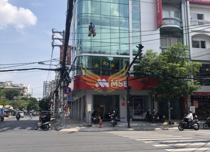 Cho Thuê Tòa Nhà 70-72 Bàu Cát Phường 14 Quận Tân Bình