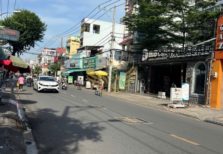 Cho Thuê Mặt Bằng 78-80 Thạch Lam Phường Phú Thạnh Quận Tân Phú