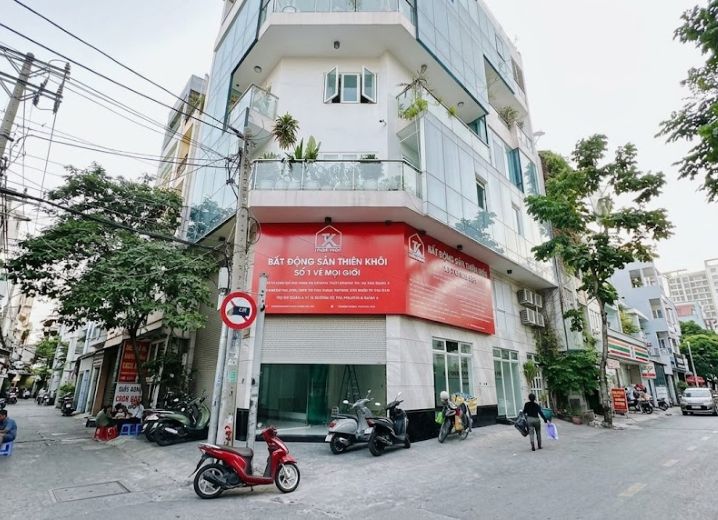 Cho Thuê Mặt Bằng 13-15 Đường 10 Phường 6 Quận 4