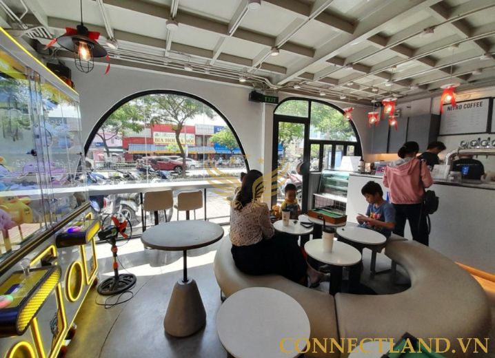 Cho Thuê Mặt Bằng 215 Nguyễn Văn Cừ Phường 4 Quận 5