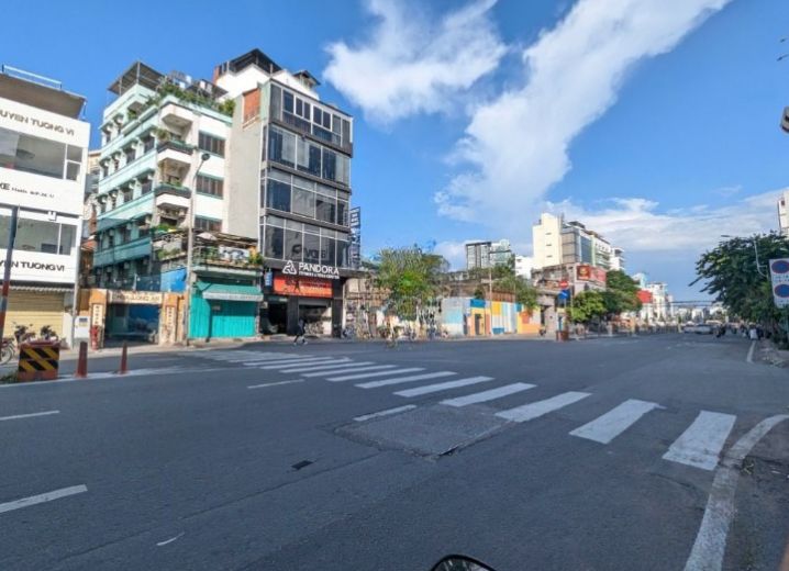 Cho Thuê Mặt Bằng 108 Nguyễn Văn Cừ Phường Nguyễn Cư Trinh Quận 1