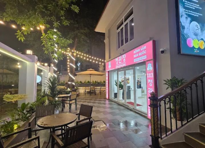 Cho Thuê Mặt Bằng GÓC 2MT 113 Nguyễn Văn Hưởng Phường Thảo Điền Quận 2