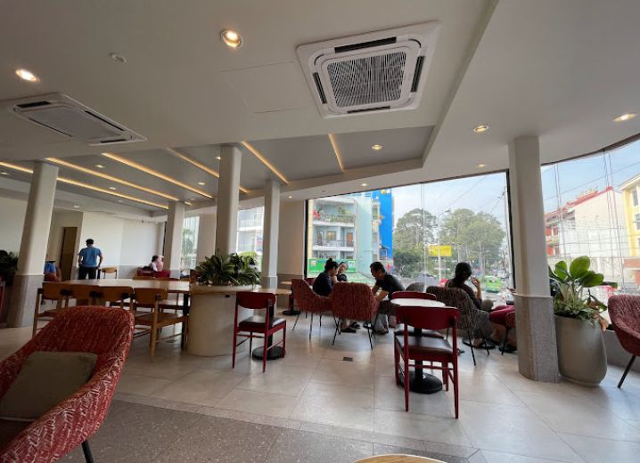 Cho Thuê Mặt Bằng GÓC 2MT 153 Hùng Vương Phường 4 Quận 5