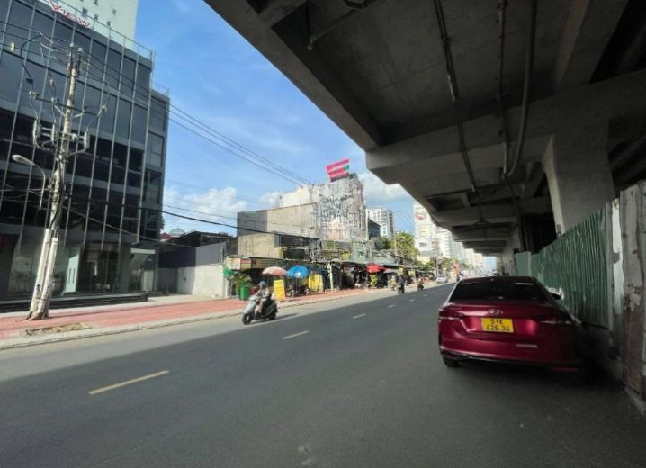 Cho Thuê Mặt Bằng 21 – 23 Xa Lộ Hà Nội Phường Thảo Điền Quận 2