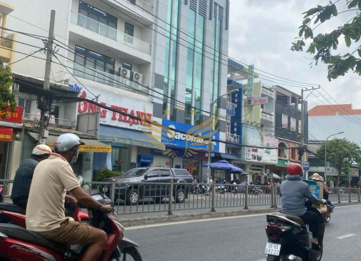 Cho Thuê Mặt Bằng 70-70A Bà Hom Phường 13 Quận 6