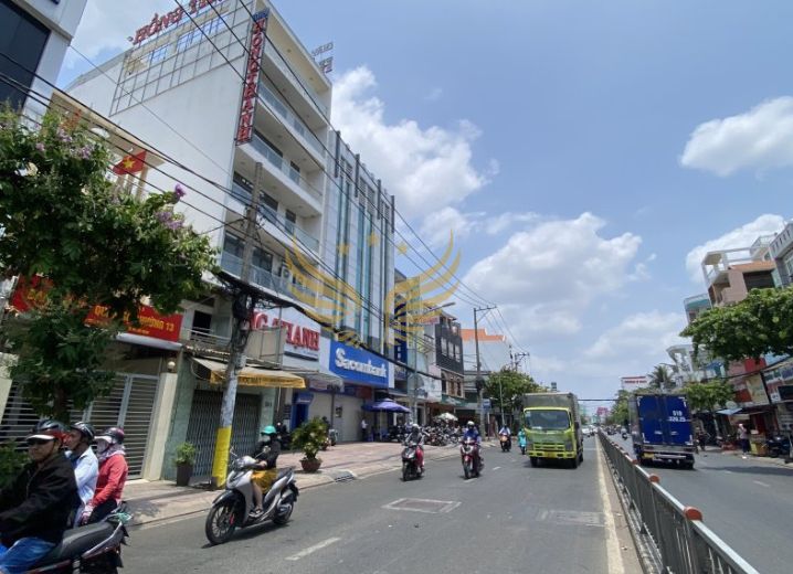 Cho Thuê Mặt Bằng 70-70A Bà Hom Phường 13 Quận 6