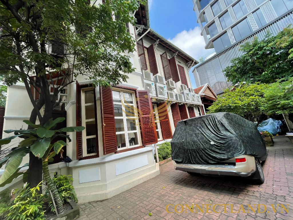 Cho Thuê Mặt Bằng Góc 2MT 216 Võ Thị Sáu Quận 3