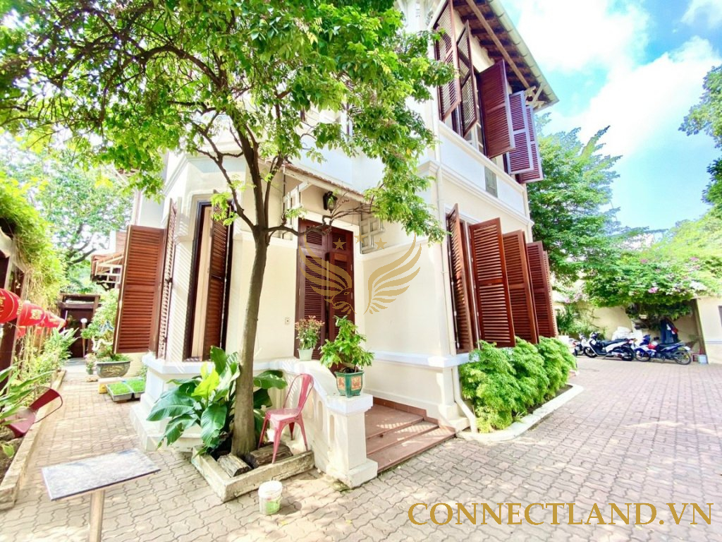 Cho Thuê Mặt Bằng Góc 2MT 216 Võ Thị Sáu Quận 3