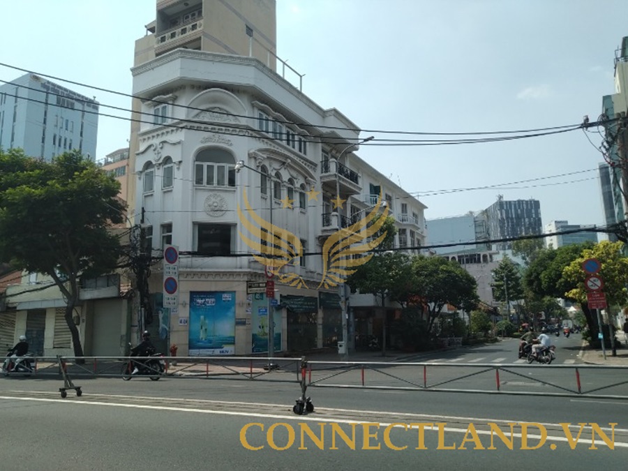 Cho Thuê Mặt Bằng Góc 2 Mặt Tiền 1 Đường Đoàn Như Hài, Phường 12, Quận 4, DT: 6x14m, 1 Trệt 3 Lầu, DTSD 336m2