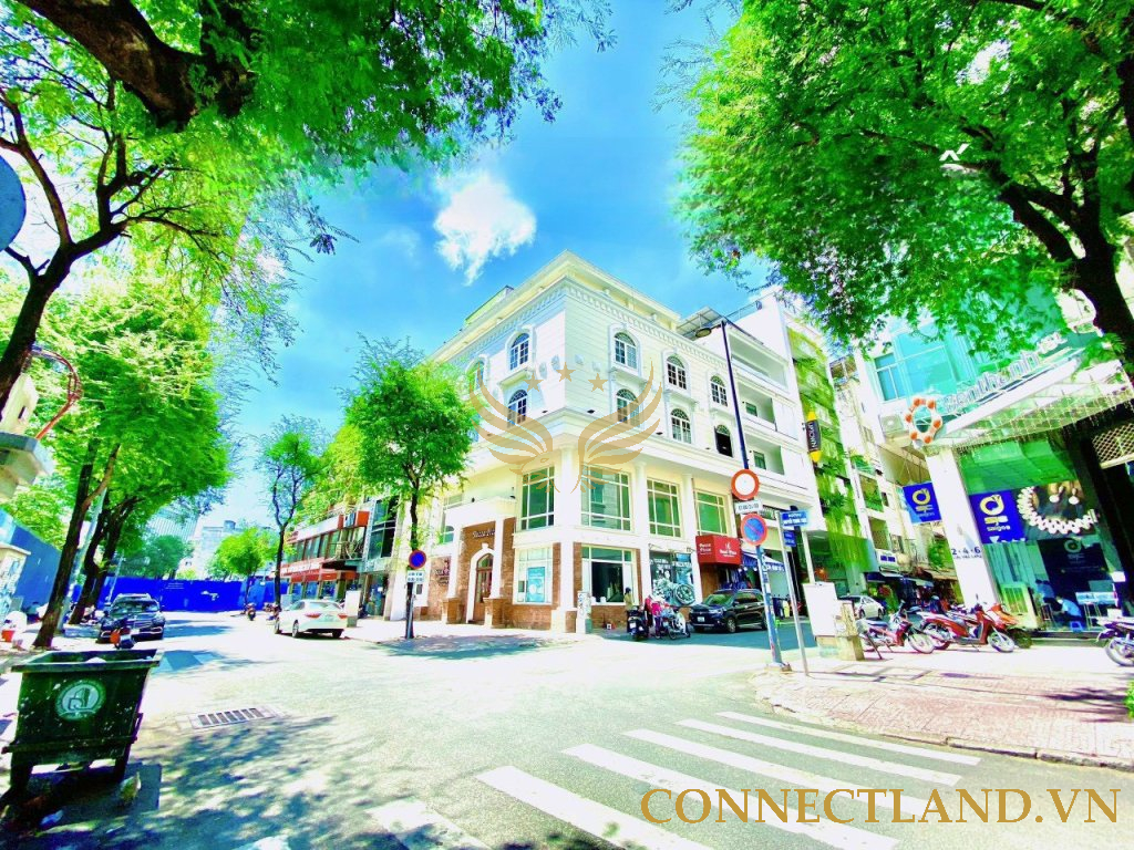 Cho Thuê Mặt Bằng Góc 2 Mặt Tiền 5-7-9 Đường Nguyễn Trung Trực Với Lưu Văn Lang, Phường Bến Thành, Quận 1. DT: 15x20m, 1 Trệt, 3 Lầu, DTSD: 1.000 m2