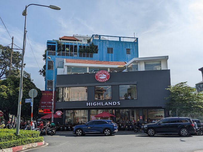 Cho Thuê Mặt Bằng GÓC 2MT Số 153 Đường Hùng Vương, Phường 4, Quận 5, DT: 15x7m, 1 trệt, 1 lầu, ST, DTSD: 102m2