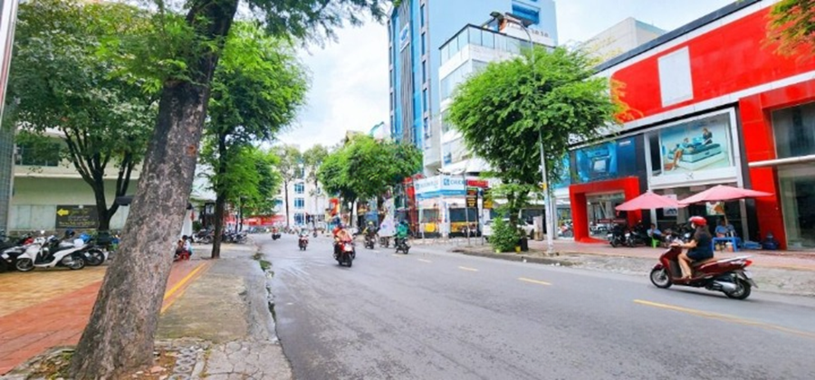 Cho Thuê Mặt Bằng GÓC 3MT số 846-848 đường Sư Vạn Hạnh với Hẻm 8m và Hẻm 7m, Phường 13, Quận 10, DT: 37x60m, 1 trệt, 1 lửng, DTSD: 4.440 m2