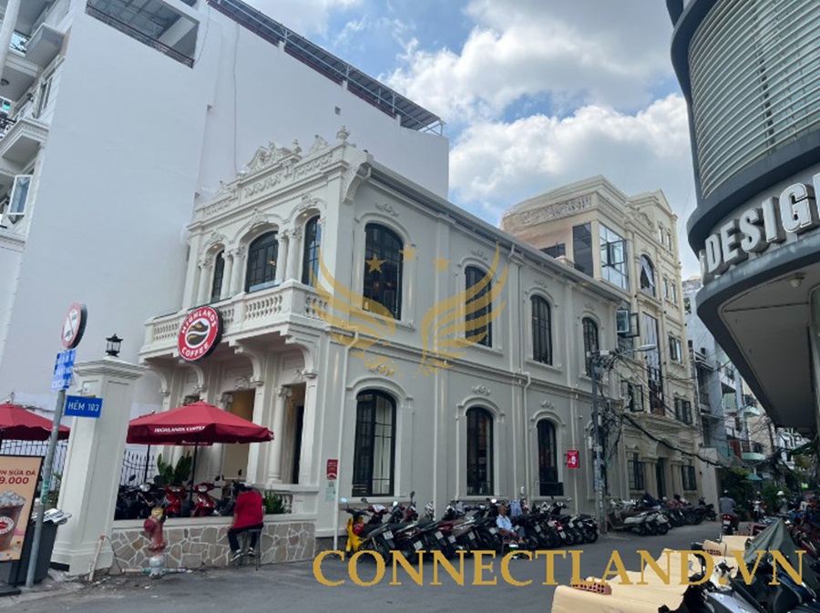 Cho Thuê Mặt Bằng Mặt Tiền 183 Đường Bến Vân Đồn, Phường 5, Quận 4, DT: 11×5.7m, 1 Trệt 4 Lầu, DTSD 314m2