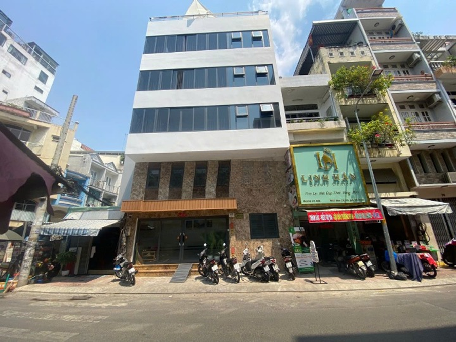 Cho Thuê Mặt Bằng Mặt Tiền 82 Đường Bàn Cờ, Phường 3, Quận 3, DT: 9x5m, 1 Trệt 3 Lầu, DTSD 180m2