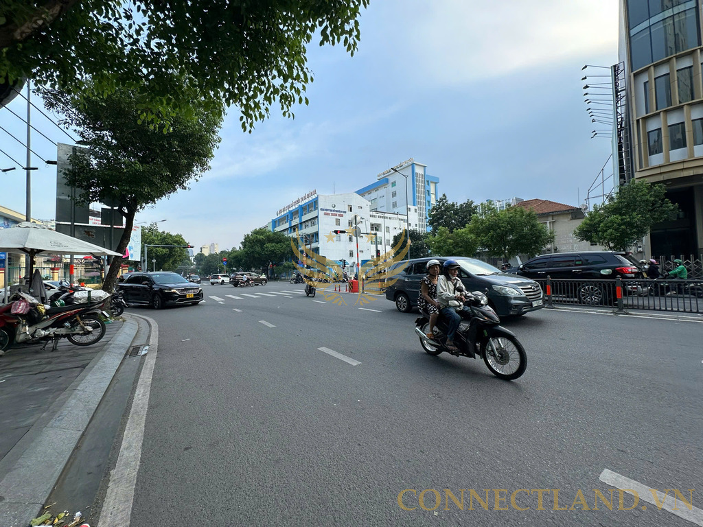Cho Thuê Mặt Bằng 256-256B Nam Kỳ Khởi Nghĩa Phường 8 Quận 3