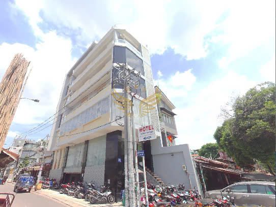 Cho Thuê Mặt Bằng Góc 2 Mặt Tiền 231 Đường Tây Thạnh, Phường Tây Thạnh, Quận Tân Phú, DT: 5x36m, 1 Hầm 1 Trệt 6 Lầu Thang Máy, DTSD 1.440m2