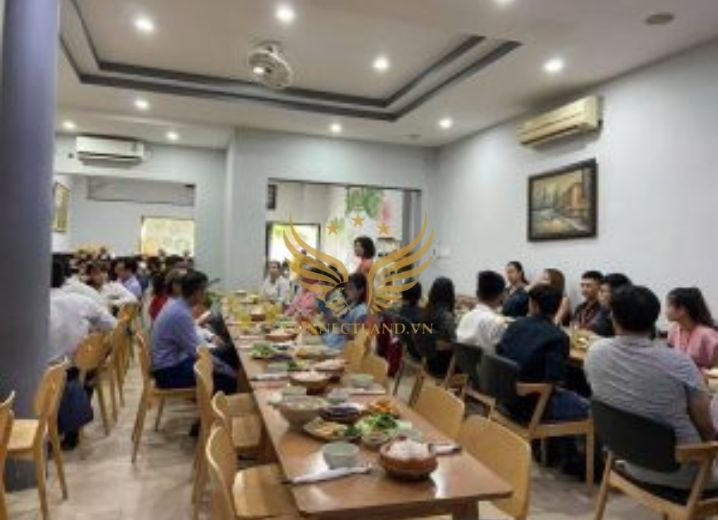 Cho Thuê Mặt Bằng 77-79 Thuận Kiều Phường 4 Quận 11